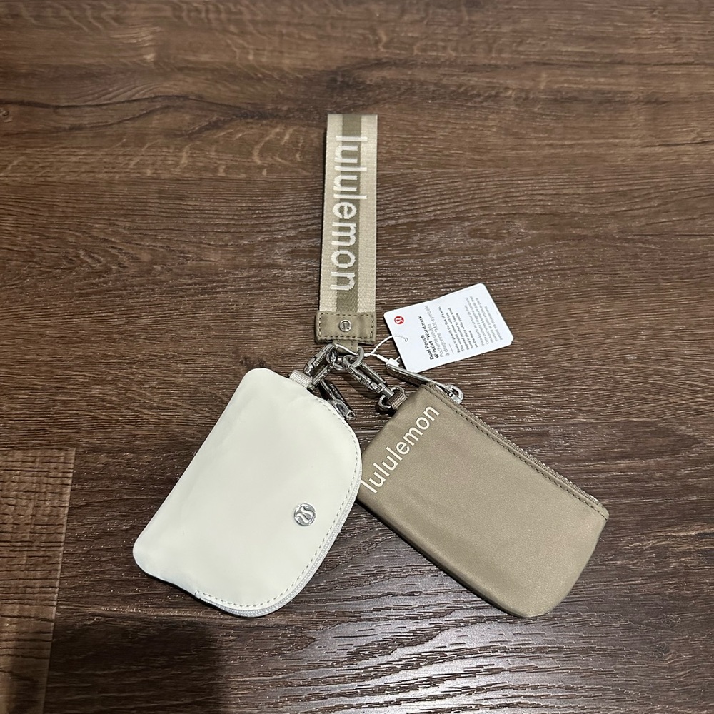 Lululemon Dual Pouch Wristlet - Picture 2 of 4
